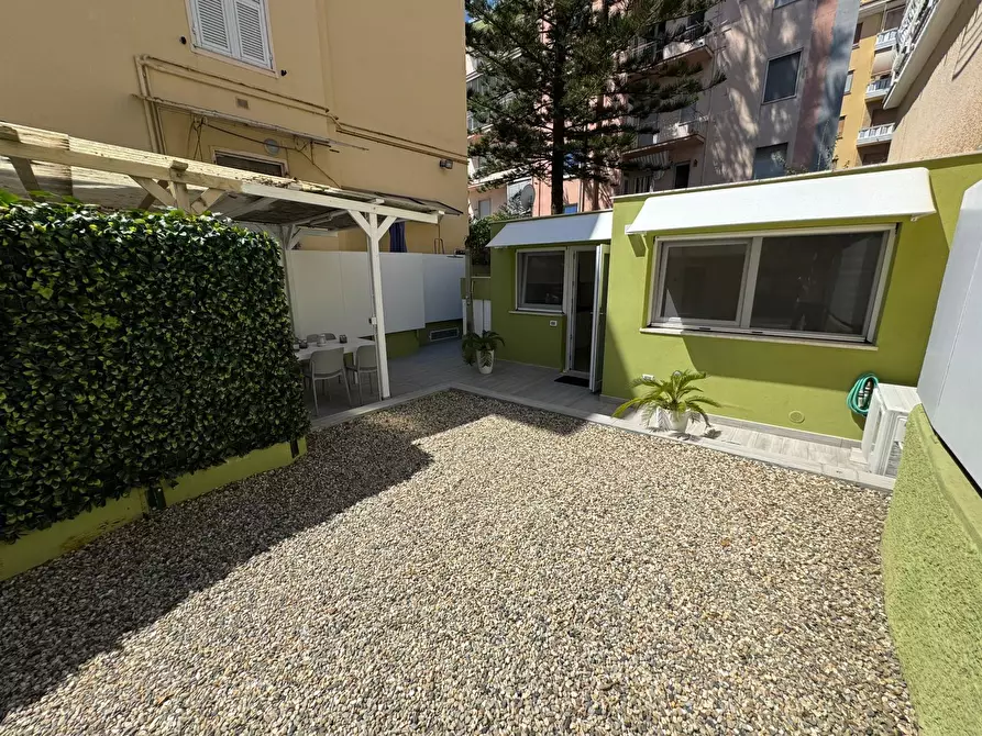 Immagine 3 di Casa indipendente in vendita  in Via G. Ansaldi 20 a San Remo