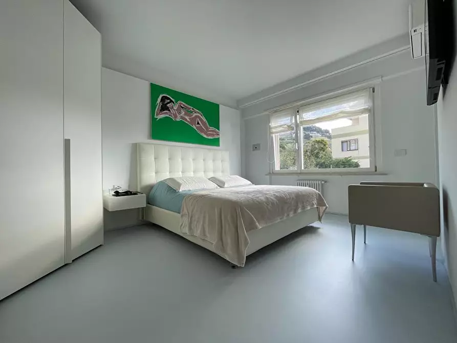 Immagine 15 di Trilocale in vendita  in Corso Giuseppe Mazzini 181 a San Remo