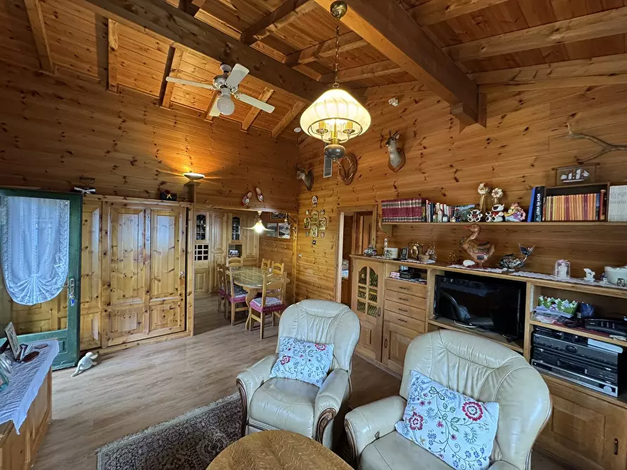 Immagine 14 di Casa bifamiliare in vendita  in Via Gramegna 7 a Castellaro