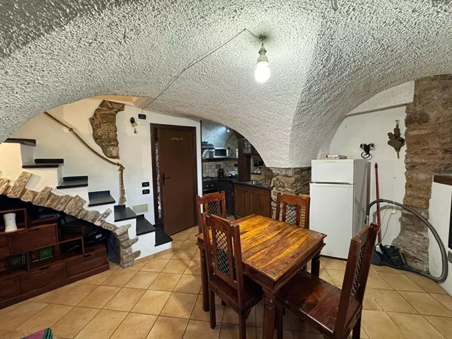 Immagine 2 di Bilocale in vendita  in Via Armando Diaz 2 a Imperia