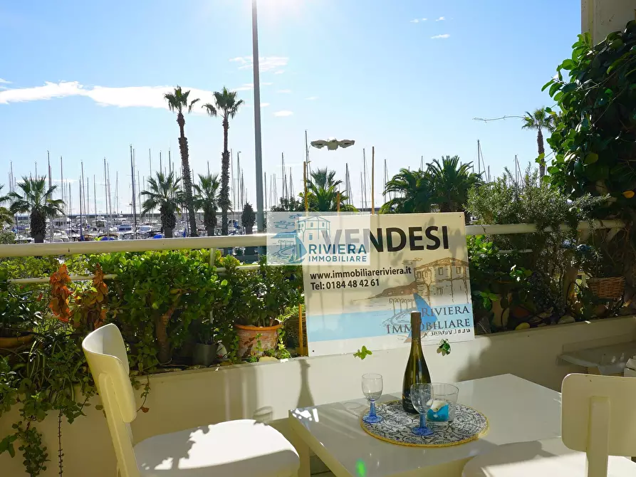 Immagine 32 di Bilocale in vendita  in Via Gianni Cozzi 1 a Santo Stefano Al Mare