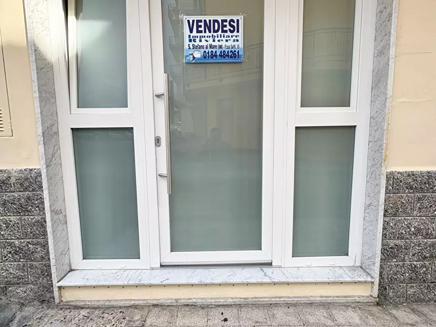 Immagine 28 di Monolocale in vendita  in Via Allavena a Riva Ligure