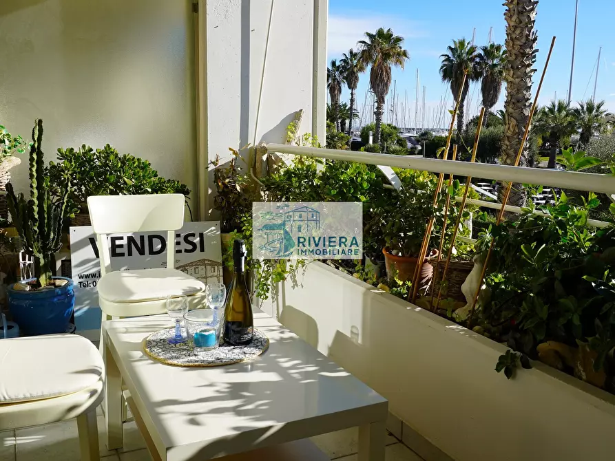 Immagine 28 di Bilocale in vendita  in Via Gianni Cozzi 1 a Santo Stefano Al Mare