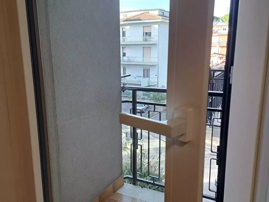 Immagine 11 di Pentalocale in vendita  in Via Martiri VI Ott. 90 a Lanciano