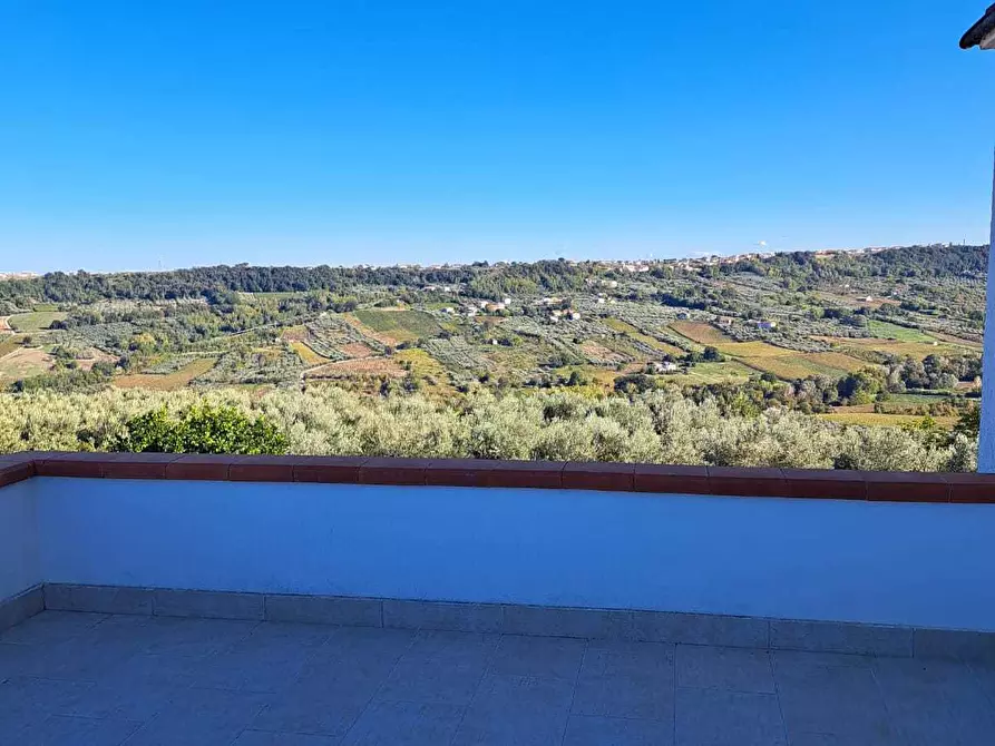 Immagine 58 di Rustico / casale in vendita  in via colle della fonte 94 a Frisa