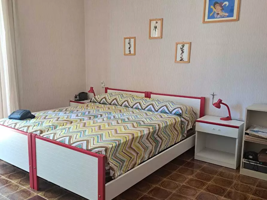 Immagine 25 di Pentalocale in vendita  in Via Martiri VI Ott. 73A a Lanciano