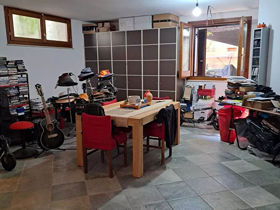 Immagine 29 di Villa in vendita  in villa andreoli a Lanciano