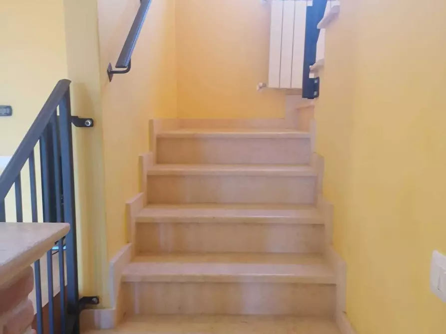 Immagine 28 di Villetta a schiera in vendita  in Via Provinciale della Rocca 44 a Santa Maria Imbaro