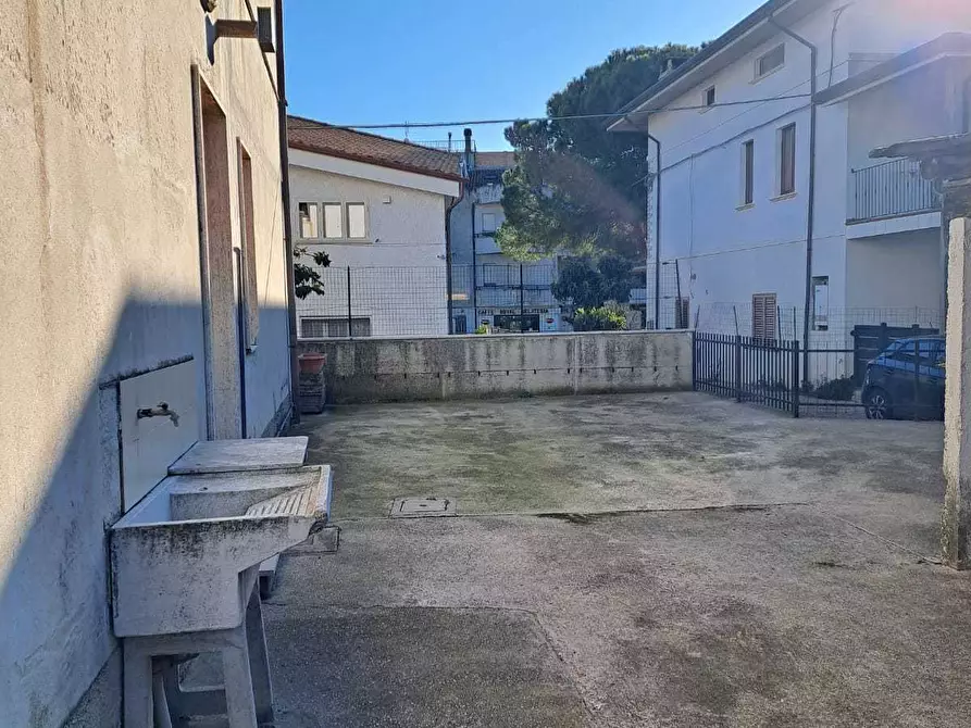 Immagine 64 di Casa bifamiliare in vendita  in Via Calvario 17 a San Vito Chietino