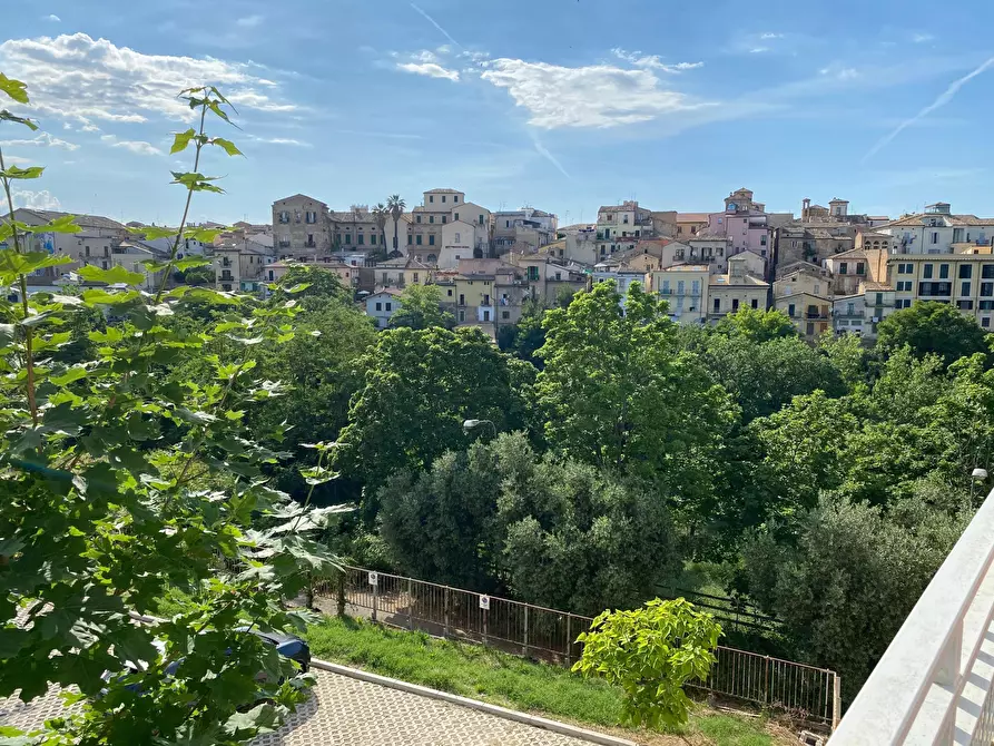 Immagine 5 di Pentalocale in vendita  in Via Piave 73 a Lanciano