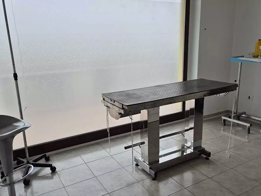 Immagine 15 di Locale commerciale in vendita  in Via Ferdinando Galliani 41B a Altino