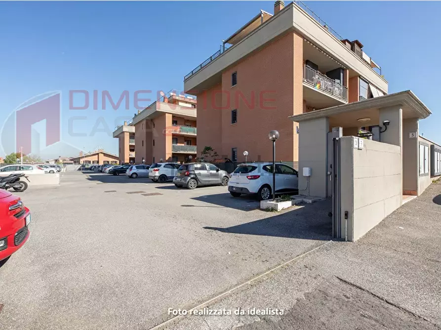 Immagine 22 di Bilocale in vendita  in Via Rocca di Cambio a Roma