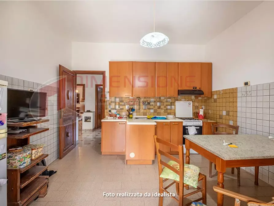 Immagine 16 di Trilocale in vendita  in Via Polverigi a Roma