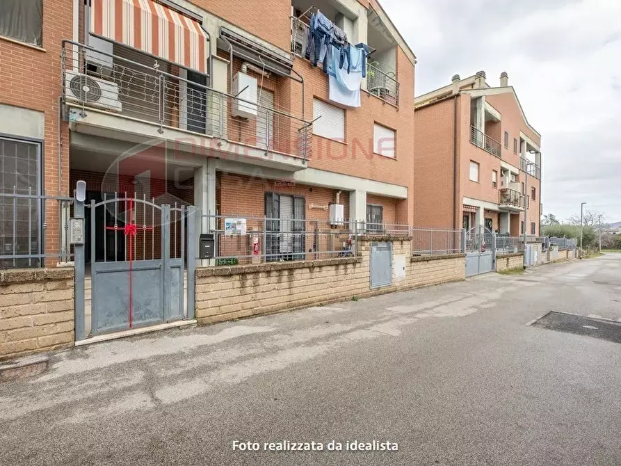 Immagine 22 di Bilocale in vendita  in Via del Fosso dell'Osa 399 a Roma