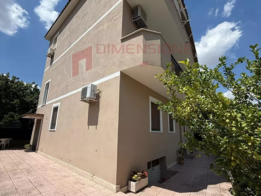 Immagine 29 di Quadrilocale in vendita  in Via Massa di San GiulianoVia di Massa San Giuliano a Roma