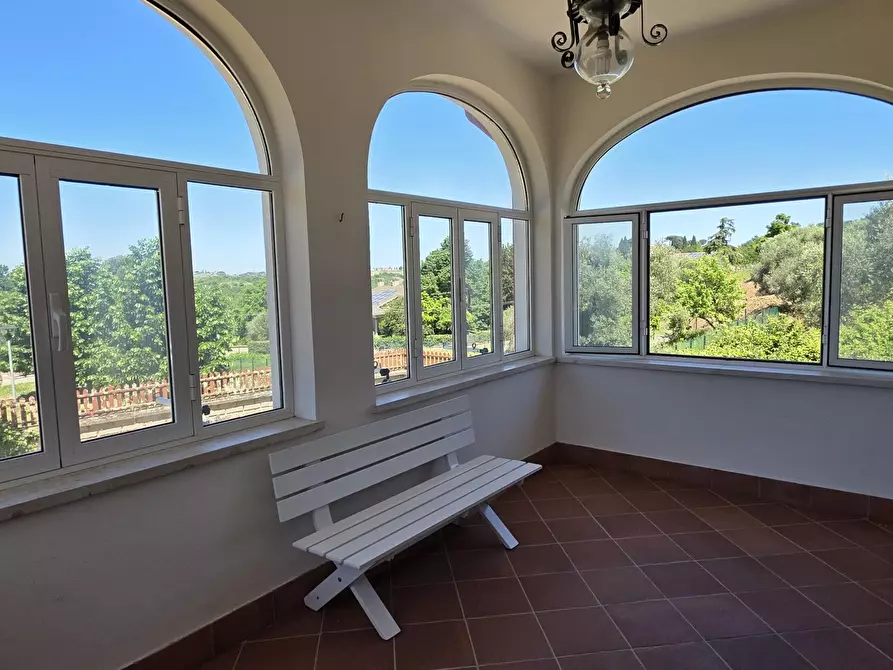 Immagine 23 di Villa in vendita  in Via Aldo Moro 11 a Castelnuovo Di Porto