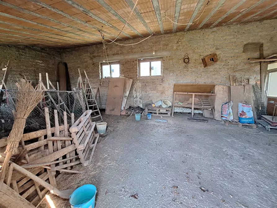 Immagine 88 di Villa in vendita  in Strada Comunale Campo Maggiore 10 a Rignano Flaminio