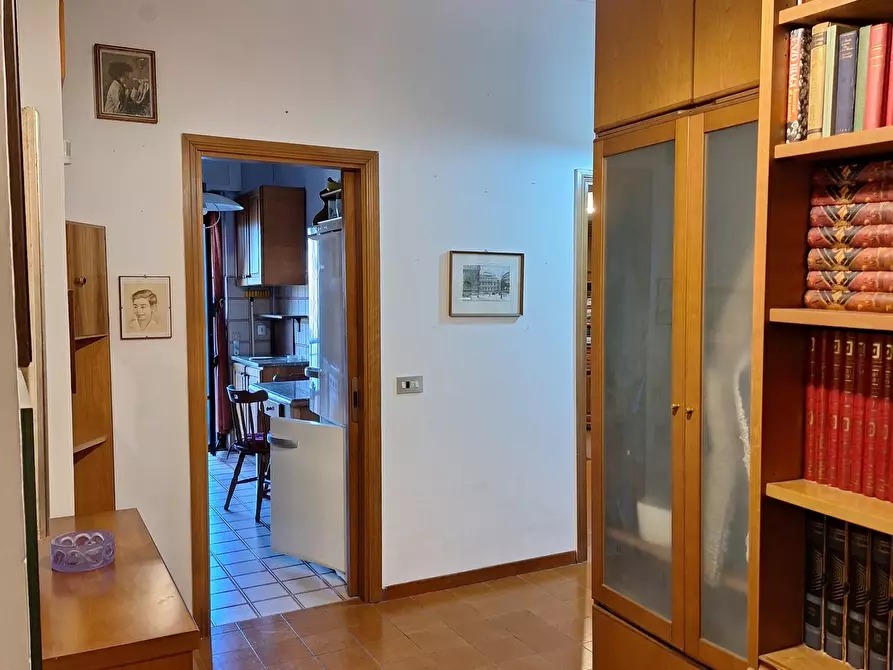 Immagine 12 di Appartamento in vendita  in Via G. di Vittorio 3 a Morlupo