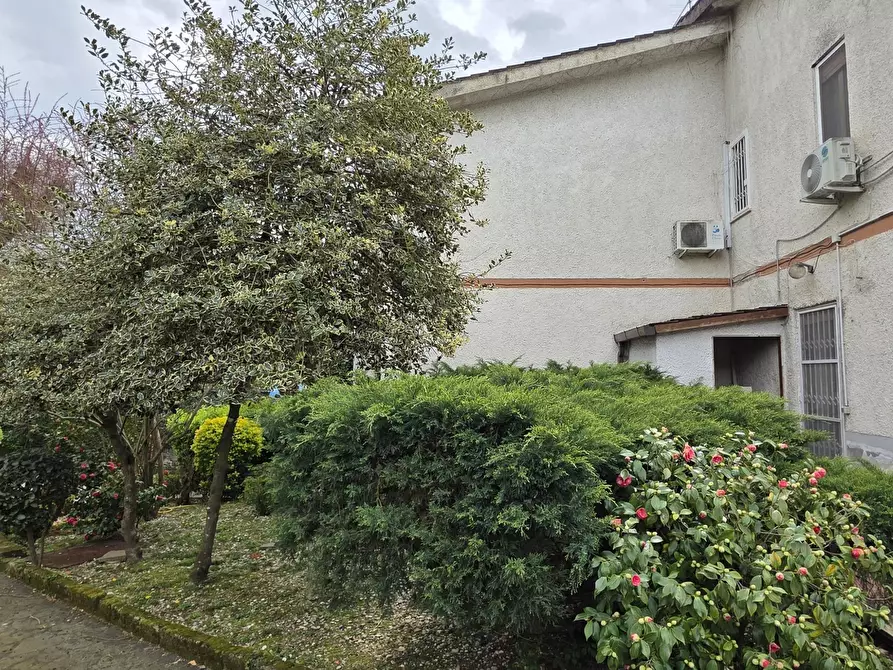 Immagine 40 di Casa bifamiliare in vendita  in Via Sirio 27 a Rignano Flaminio