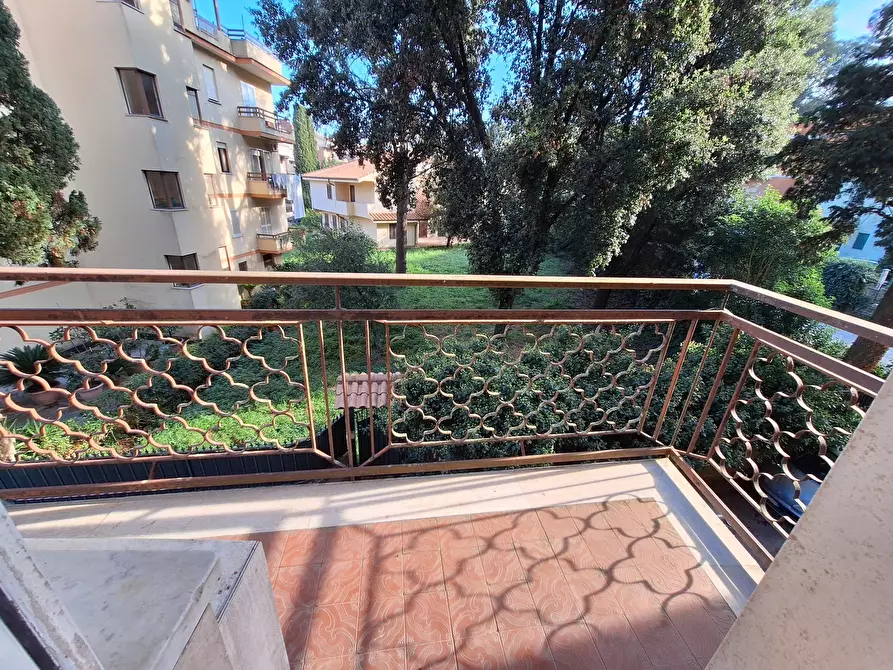 Immagine 27 di Trilocale in vendita  in Via Flaminia 1552 a Morlupo