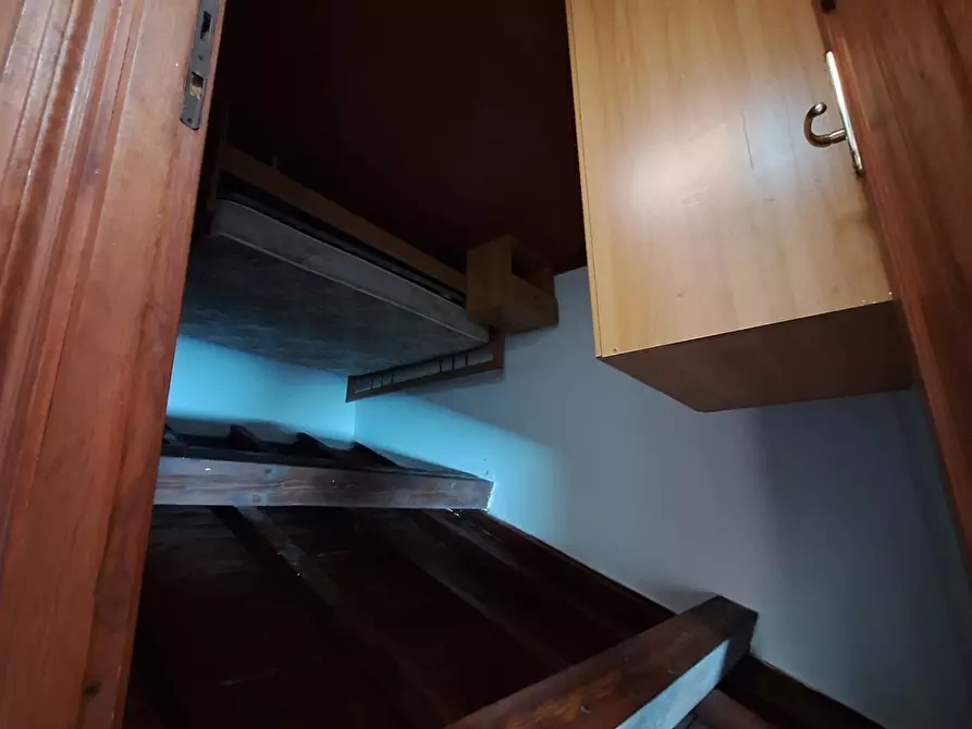 Immagine 13 di Bilocale in vendita  in Via Roma 16 a Faleria