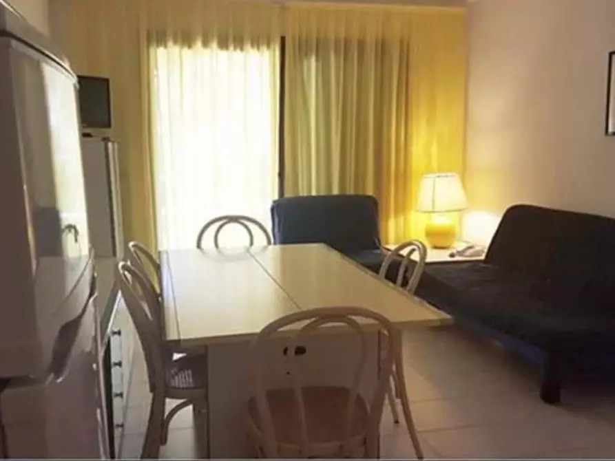 Immagine 1 di Bilocale in vendita  in Via della Bilancia 10 a Olbia