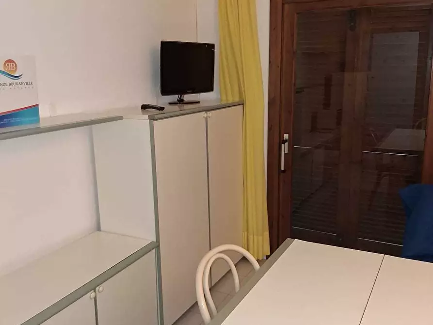 Immagine 7 di Bilocale in vendita  in Via della Bilancia 10 a Olbia