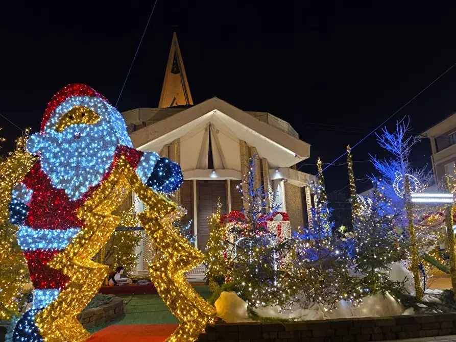 Immagine 164 di Casa indipendente in vendita  in Via Giacomo Matteotti 10 a Numana