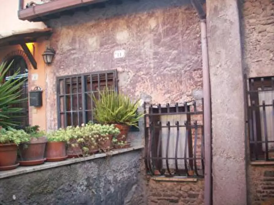 Immagine 31 di Quadrilocale in vendita  in Via della Madonnella 11 a Morlupo