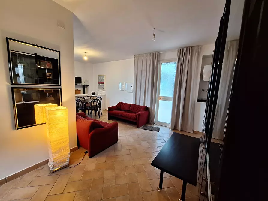 Immagine 15 di Quadrilocale in vendita  in Via Flaminia 104 a Castelnuovo Di Porto