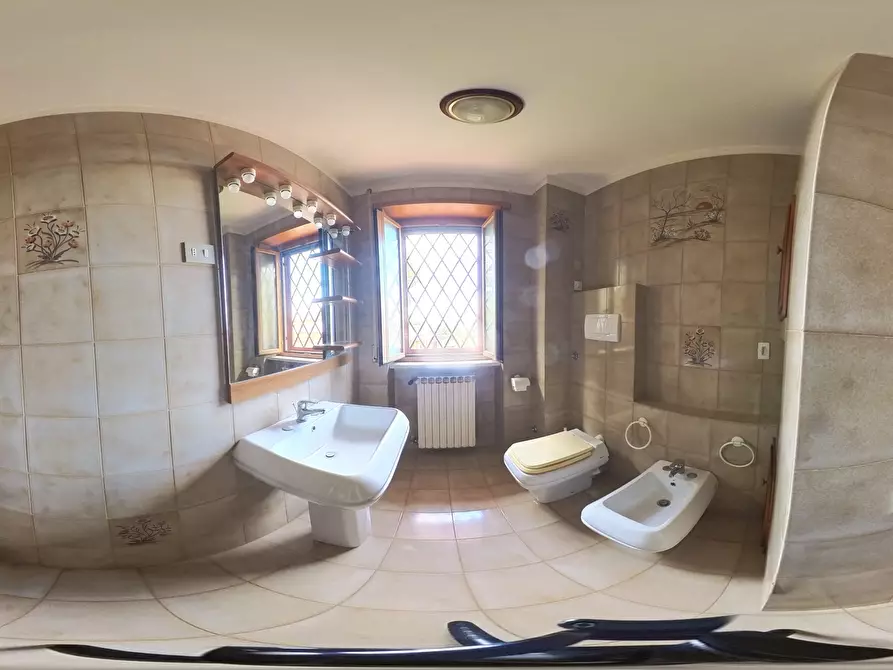 Immagine 87 di Villa in vendita  in Via Aldo Moro 11 a Castelnuovo Di Porto