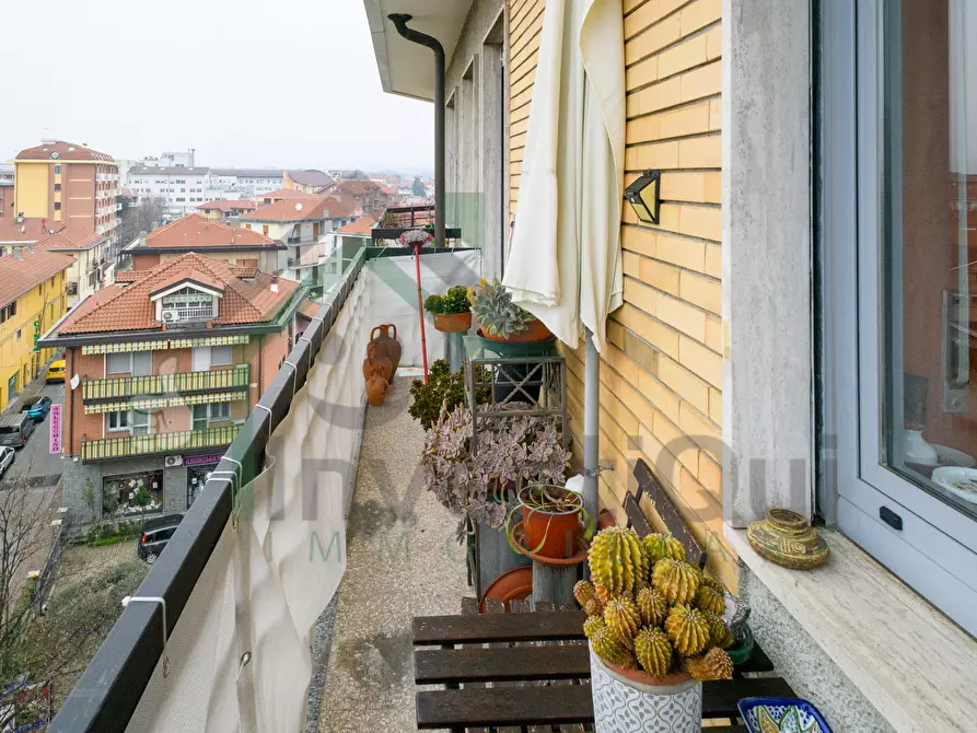 Immagine 15 di Trilocale in vendita  a Ciriè