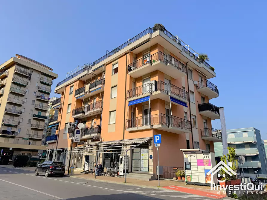 Immagine 1 di Trilocale in vendita  in Via Michelangelo 18 a Borghetto Santo Spirito