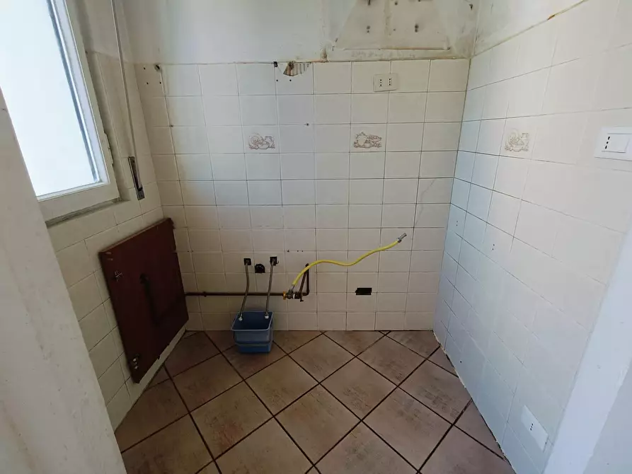 Immagine 8 di Quadrilocale in vendita  in Via Remmert F,lli 21 a Ciriè