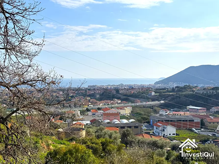 Immagine 5 di Bilocale in vendita  in Via degli Orsolani 88 a Loano