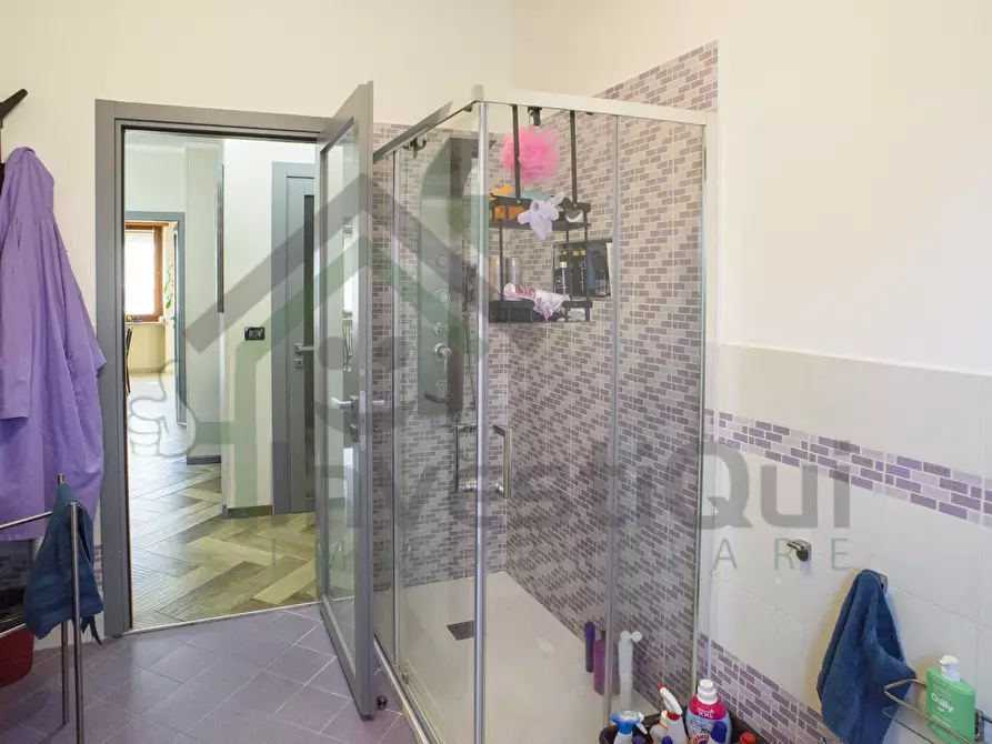 Immagine 23 di Quadrilocale in vendita  in Via Battitore 67 a Ciriè