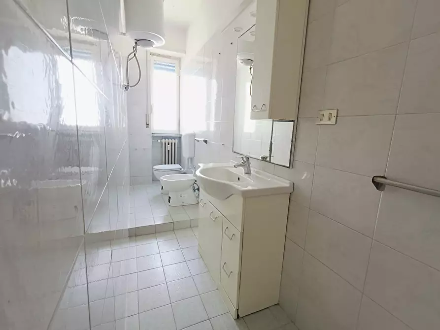 Immagine 21 di Quadrilocale in vendita  in Via Remmert F,lli 21 a Ciriè