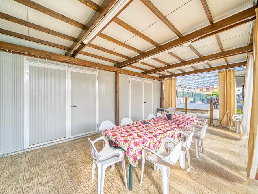 Immagine 8 di Villa in vendita  in Viale Paradiso a Rivarossa