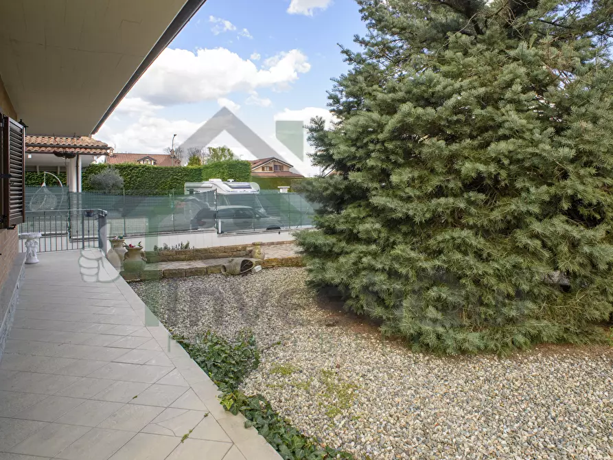 Immagine 7 di Villa in vendita  in Viale Paradiso a Rivarossa