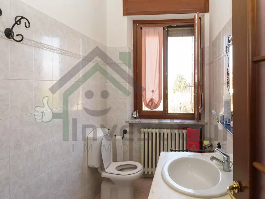 Immagine 20 di Trilocale in vendita  a Ciriè