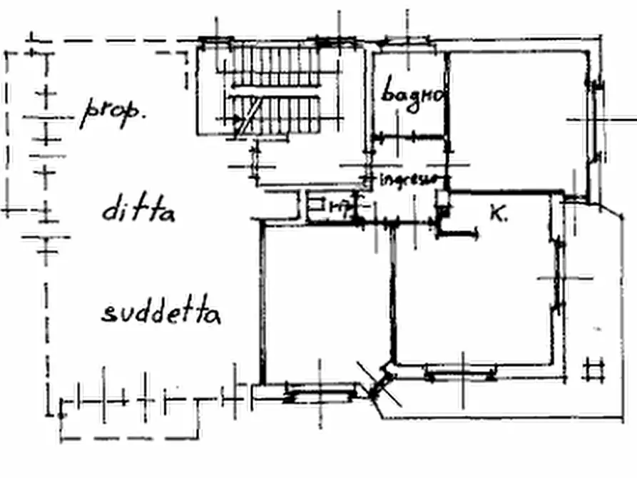 Immagine 32 di Trilocale in vendita  in Via Vittorio Prever 8 a Ciriè