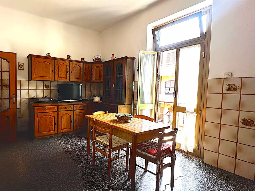 Immagine 12 di Appartamento in vendita  in Via Giuseppe Nervi 2 a Savona