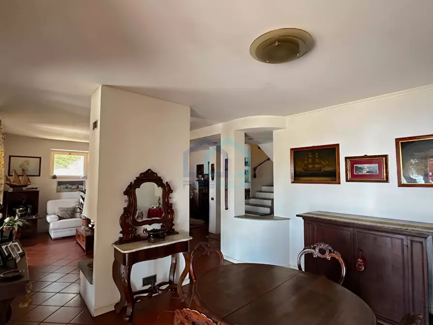 Immagine 10 di Villa in vendita  in Viale Vittorio Veneto 31 a Imperia