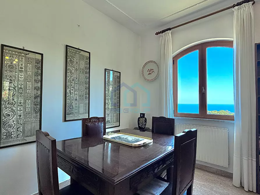 Immagine 4 di Villa in vendita  in Via Millelire 14 a Bergeggi