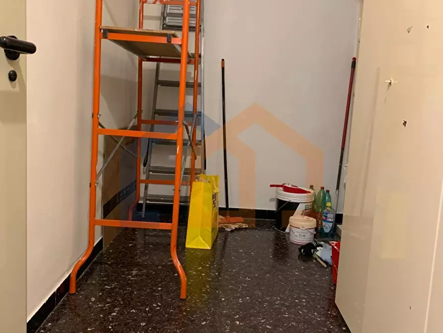 Immagine 7 di Appartamento in vendita  in Via Venezia 4 a Savona