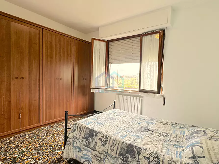 Immagine 12 di Quadrilocale in vendita  in VIA NOSTRA SIGNORA DEGLI ANGELI 3 a Savona