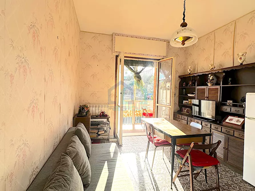 Immagine 3 di Trilocale in vendita  in Via Nicolò Sardi 30 a Varazze