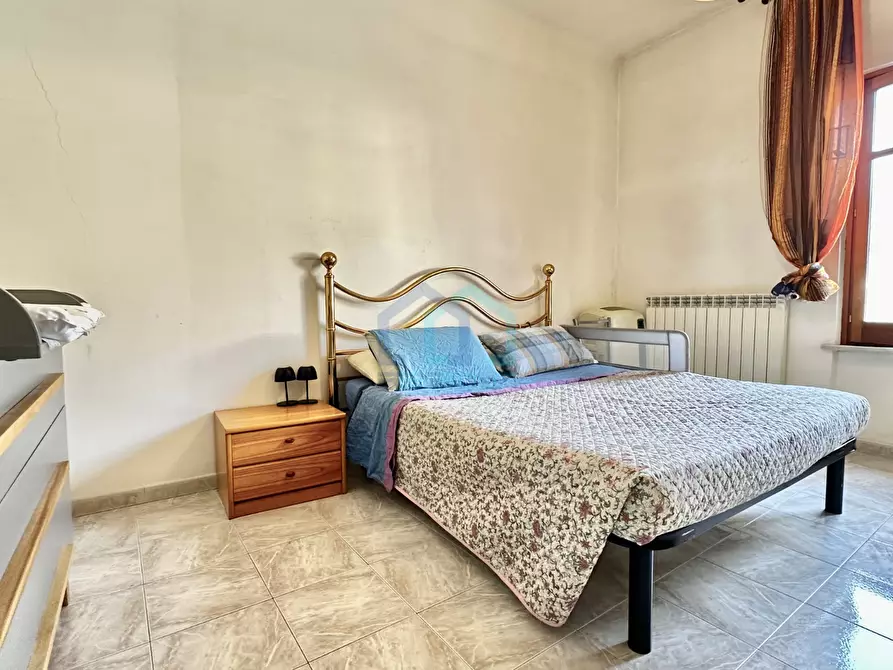 Immagine 9 di Pentalocale in vendita  in Via Savona 6 a Quiliano