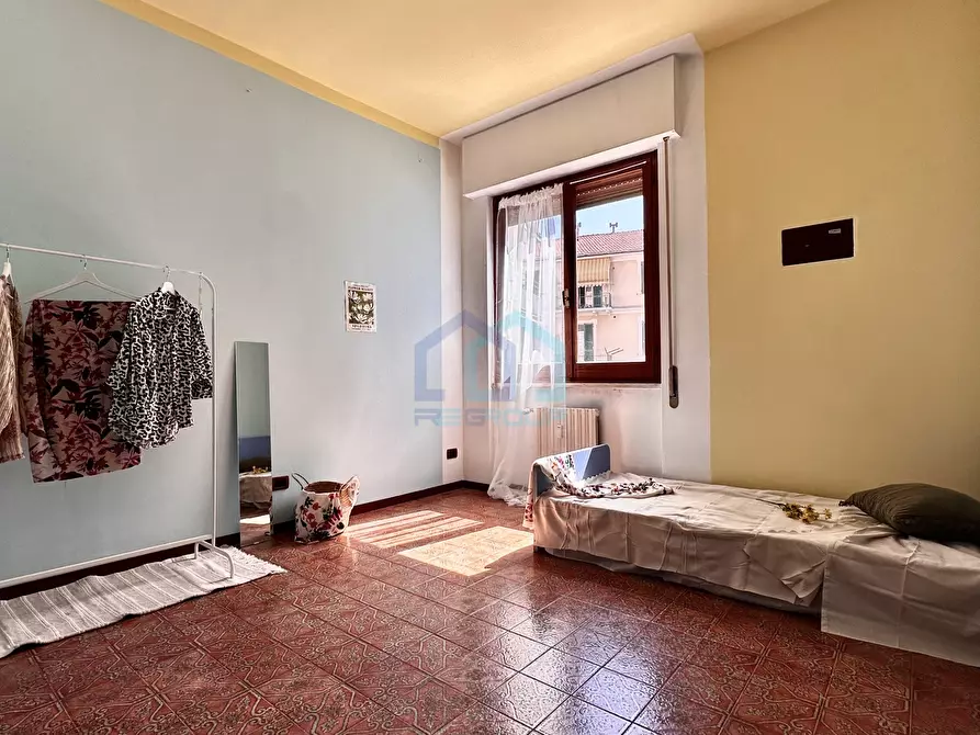 Immagine 10 di Quadrilocale in vendita  in Via Trilussa 13 a Savona