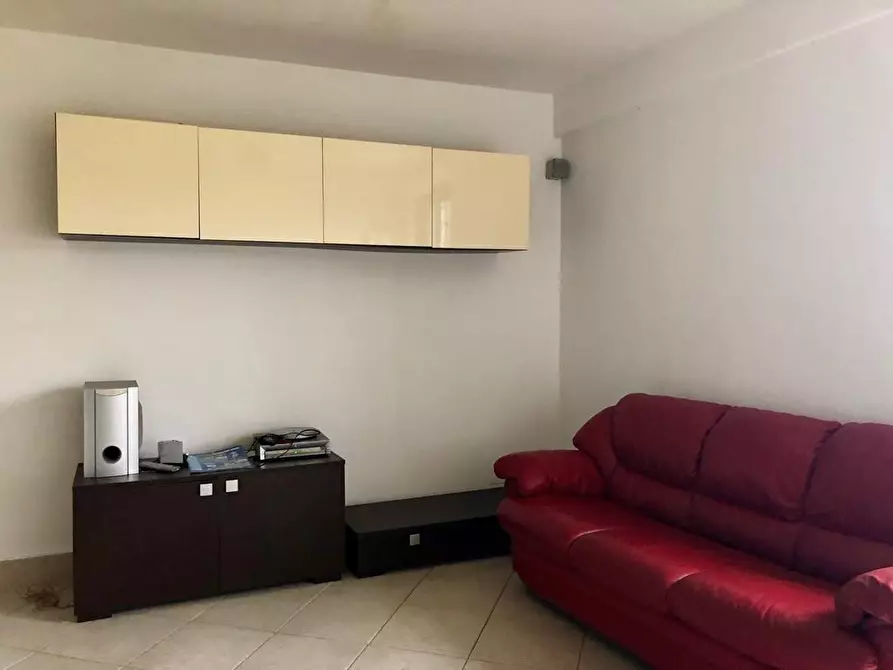 Immagine 6 di Bilocale in vendita  in Via di Marco Simone 82 a Guidonia Montecelio